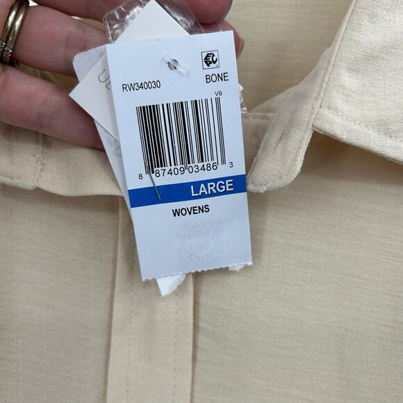 NEW Ultra Flirt Button Up Shirt in Beige Size Large Career Work Wear Blouse Tan - Picture 6 of 6